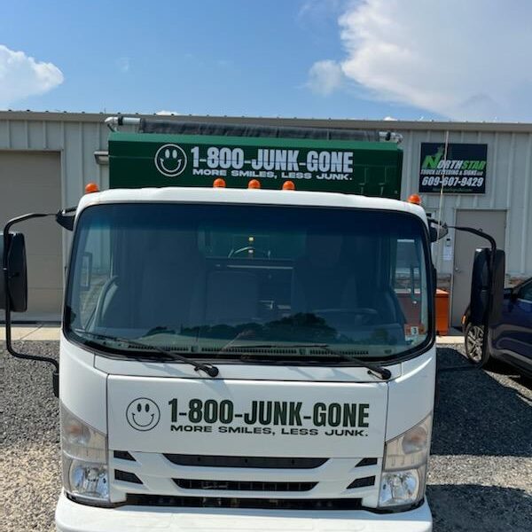 1-800-JUNK-GONE Truck Front View